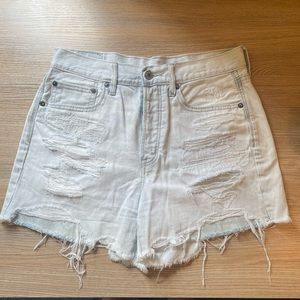 American Eagle Distressed, High-Rise, Light Wash Denim Button Up Summer Shorts
